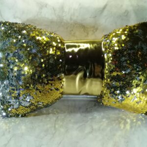 كوشن شكل فيونكة