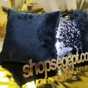 كوشن فرو اسود فى فضى