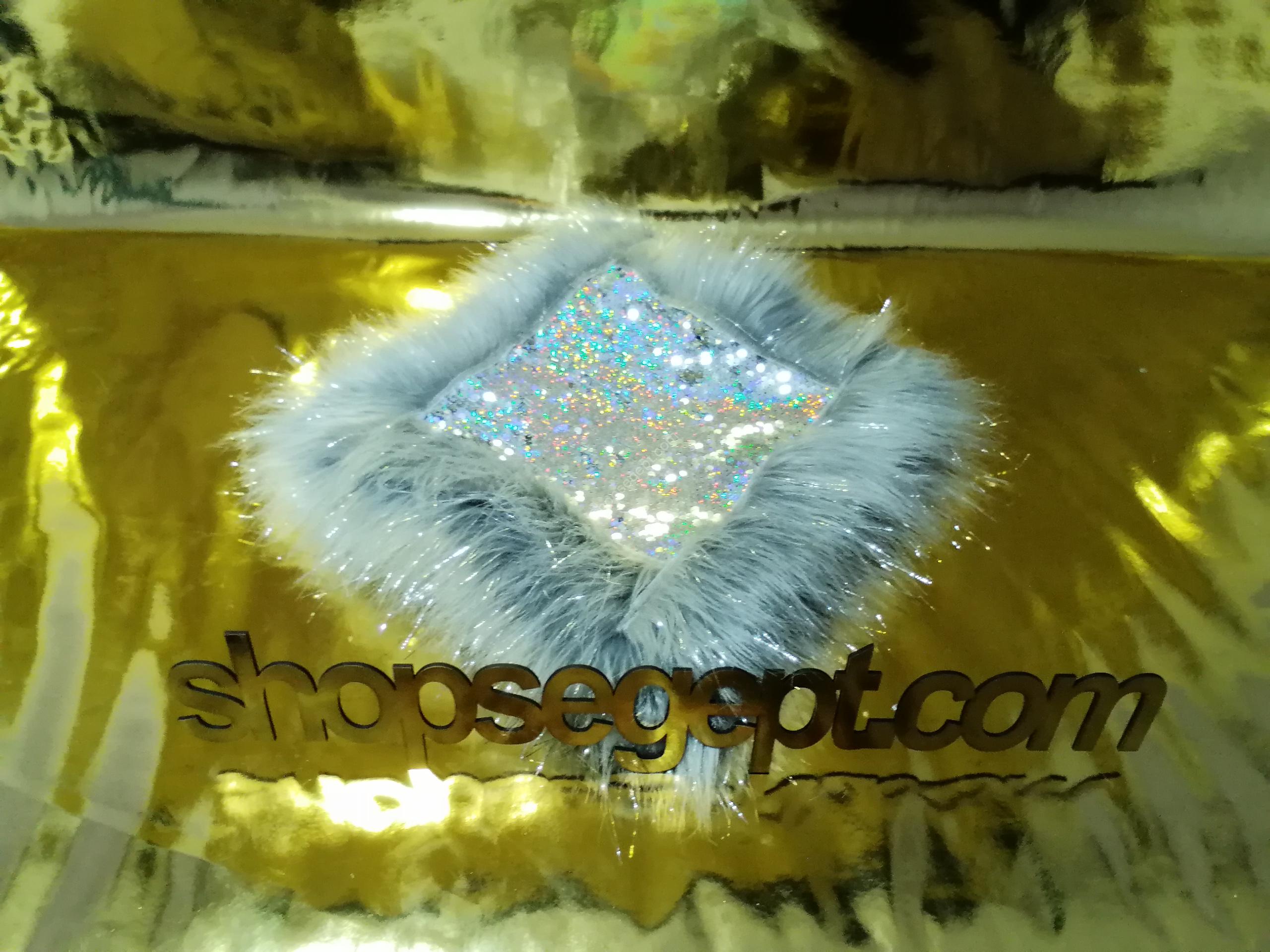 مفرش فرو للنيش - الصورة 2