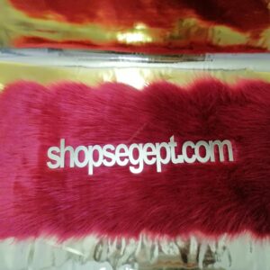 مفرش تسريحة فرو ثلاث قطع - لون أحمر