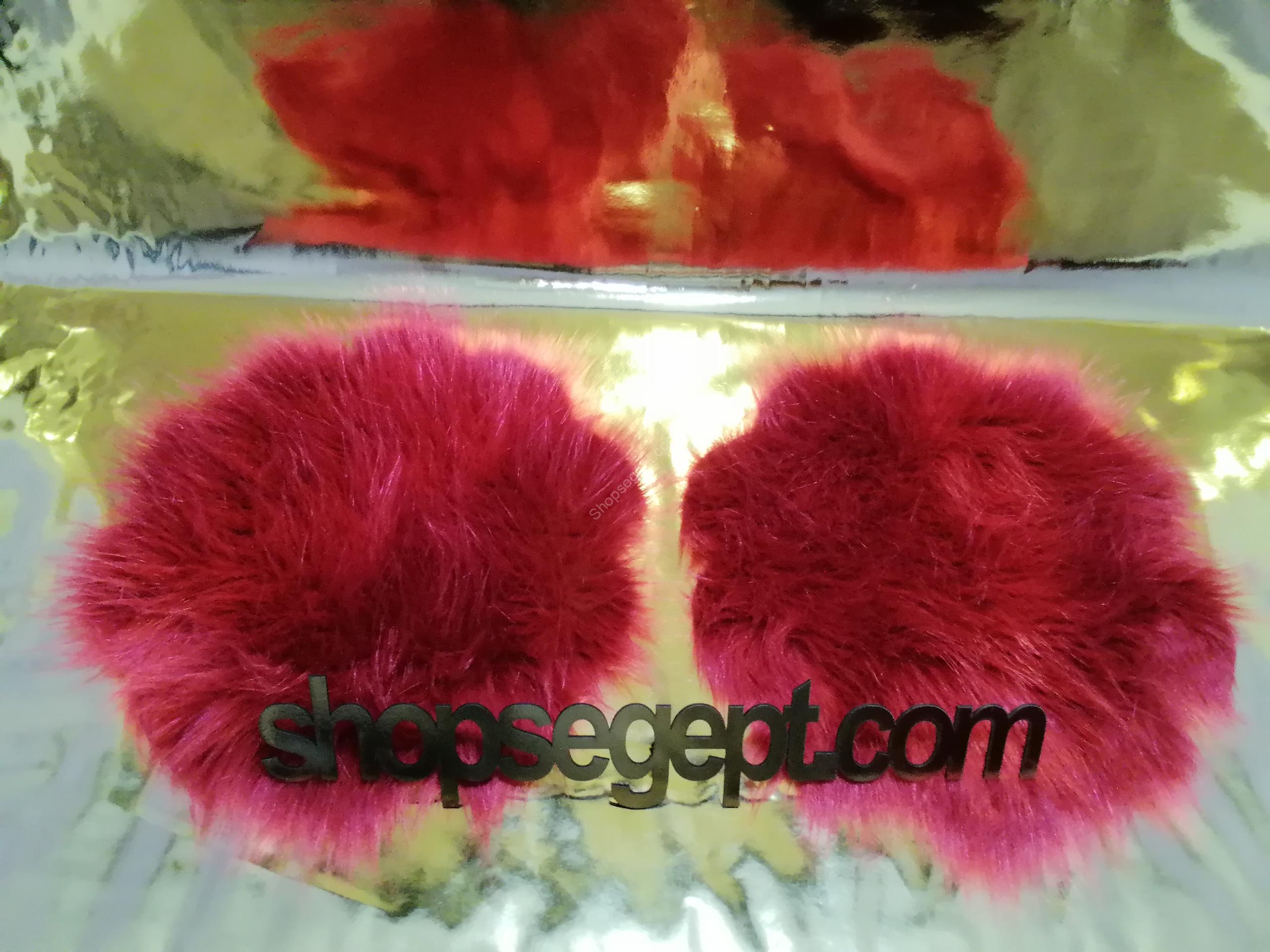 مفرش تسريحة فرو ثلاث قطع - لون أحمر - الصورة 4