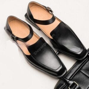 صنادل رجالية مجوفة قابلة للتنفس مقاس كبير برأس مربع