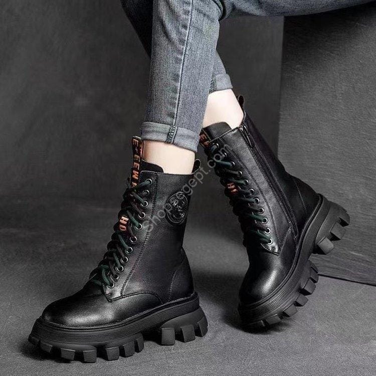 حذاء نسائي عالي الجودة بنعل سميك مع حذاء حتى الكاحل - الصورة 4