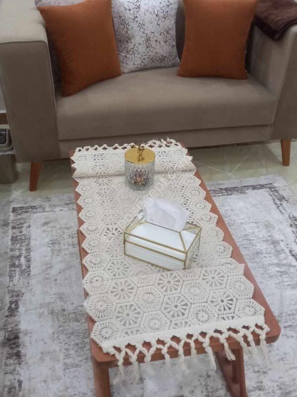 مفرش الباهو المفرغ بمقاس 50*100