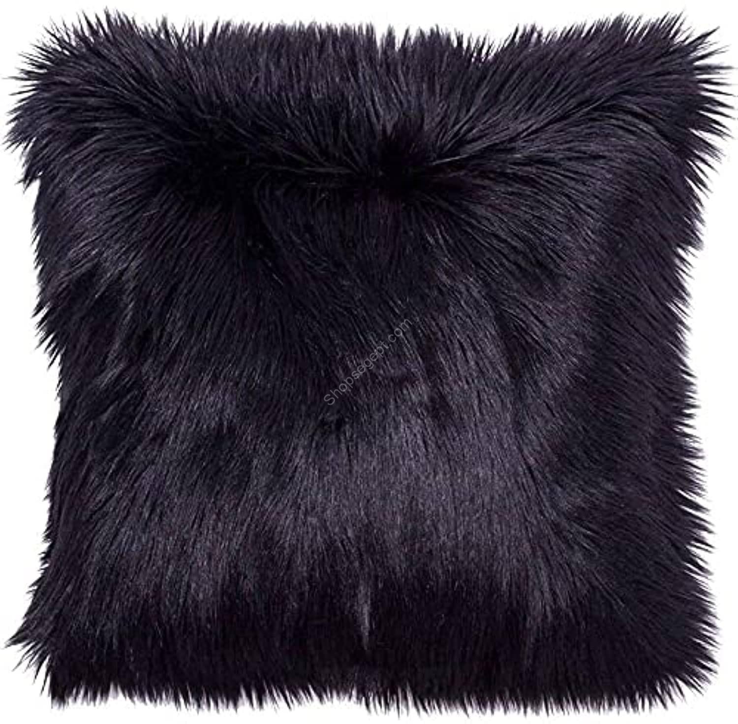 "كوشن فرو باللون الأسود الأنيق، يضيف لمسة من الفخامة والراحة لمجموعة الأثاث."